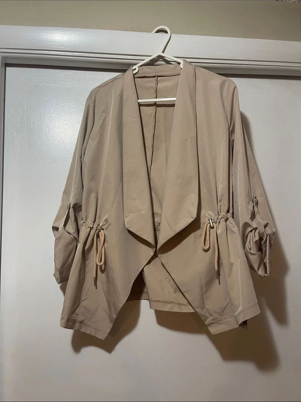Women's Lightweight Open-Front Trench Jacket with Drawstring Waist Emery rose